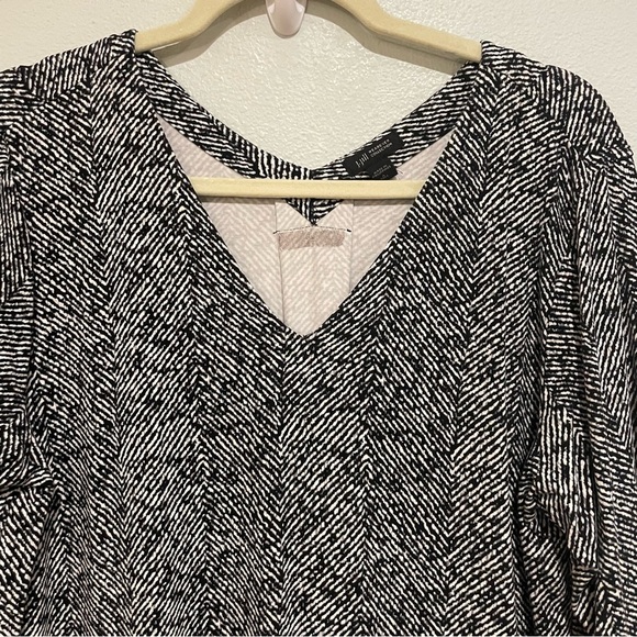 J Jill Wearever Collection Dress in a black/navy graphic print. Size L tall - Picture 2 of 5